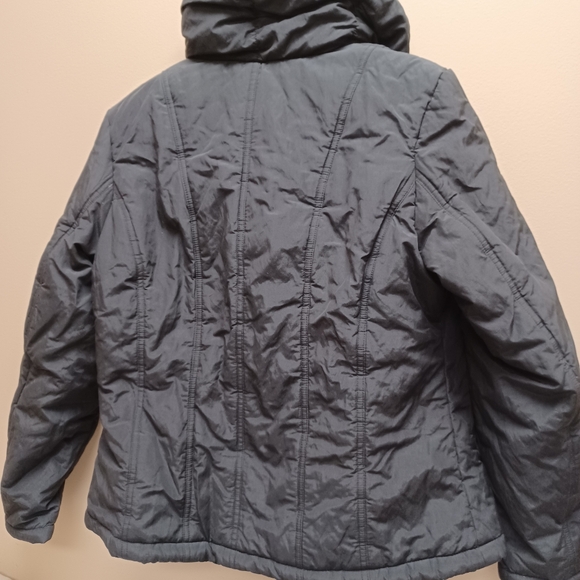 Chadwicks black puffer style jacket - L - Picture 9 of 10